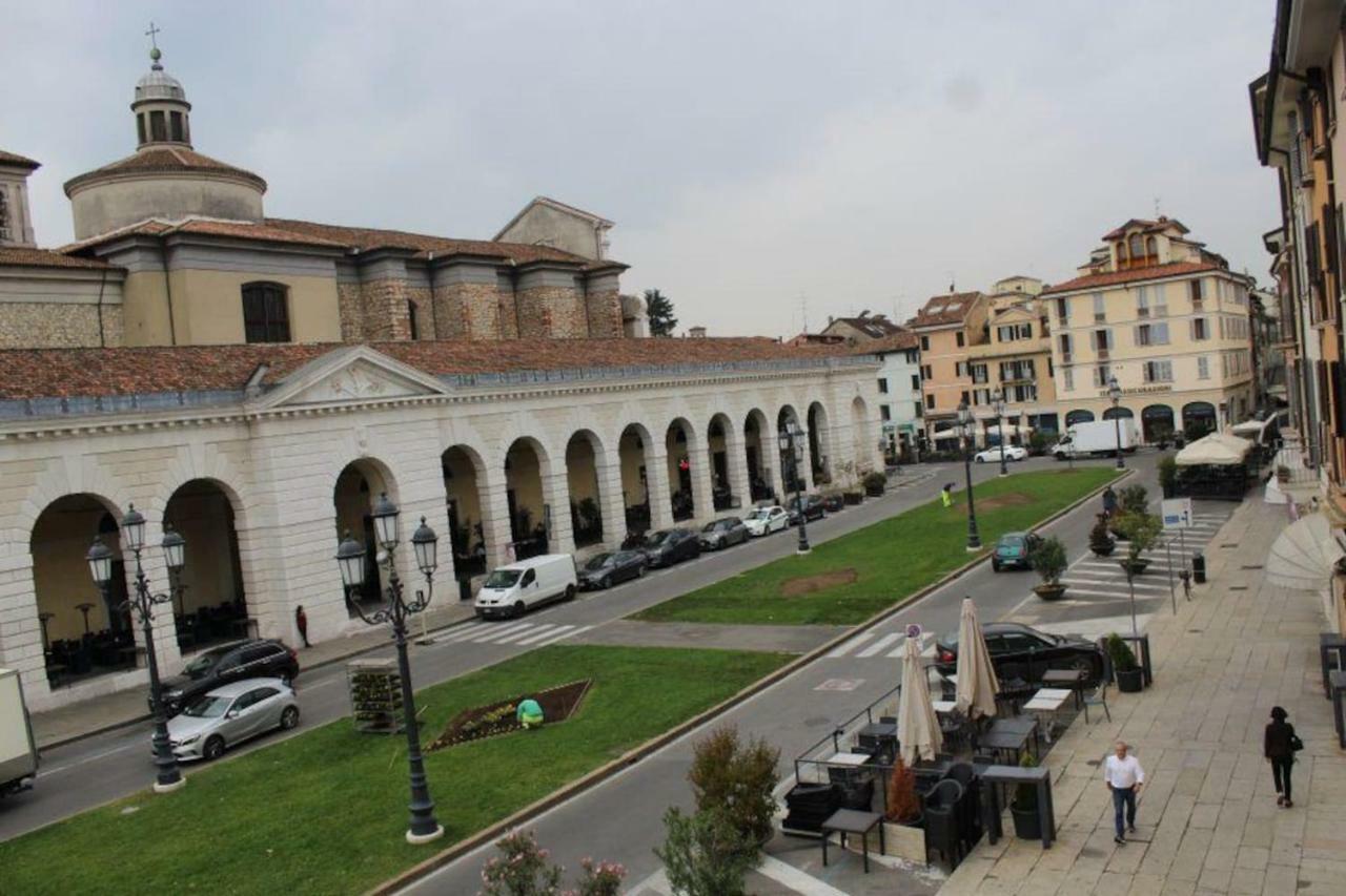 Il Bilocale di Fabbio e Monica Appartamento Brescia Esterno foto