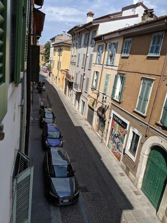 Il Bilocale di Fabbio e Monica Appartamento Brescia Esterno foto